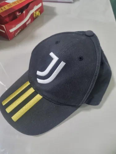 Boné original adidas juventus