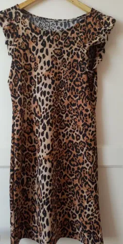 Vestido Leopardo com Detalhes em Renda