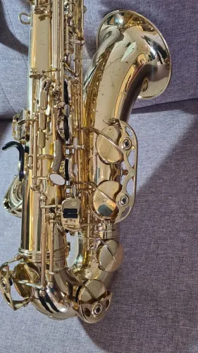 Saxofone Tenor Eagle St503 