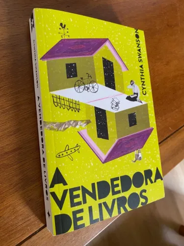 Livro "A Vendedora de Livros" - Assinatura Tag Livros