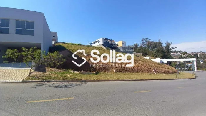 Terreno disponível para venda ,frente para área verde no condomínio Jatobás em Louveira ,i