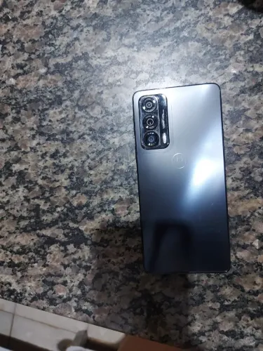 Vende se CLR Edge 20 bom estado