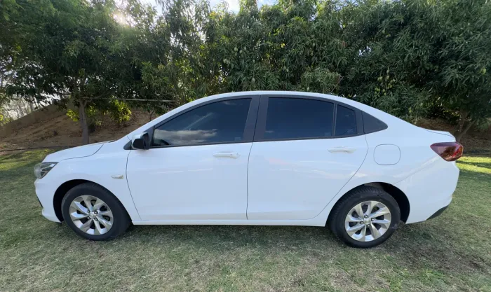 Chevrolet Onix Plus LTZ 1.0 12V TB Flex Aut. 4P 2021