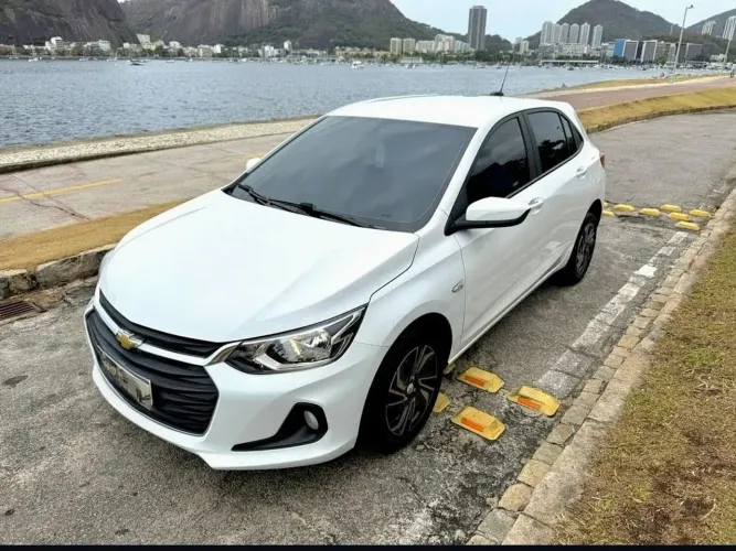 ONIX HB LT 2  Flex " 2024 "  KM 18. 000 só... 