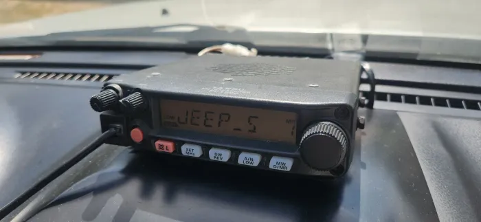 Rádio VHF Yaesu FT-1900