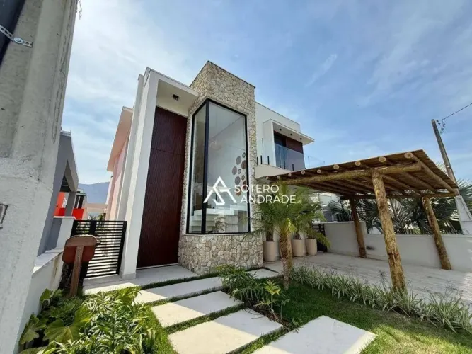 Casa nova dentro do Condomínio de alto padrão no Costa Nova na praia Massaguaçu