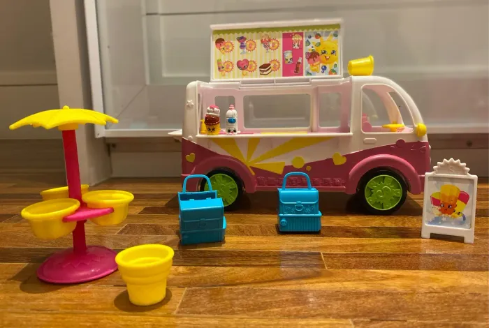 Mini brinquedos: Shopkins - Caminhão de Sorvete