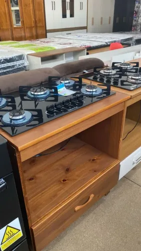 Balcão de madeira para cooktop