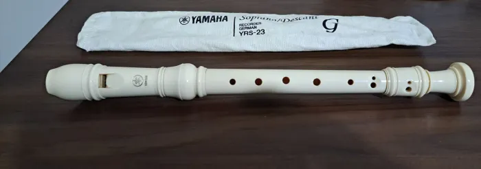 Flauta Doce Yamaha YRS-23 Soprano/Descant