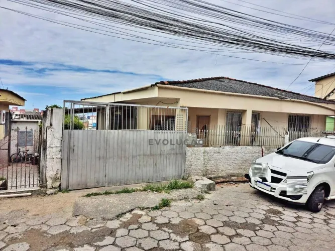 Casa com 3 dormitórios à venda, 123 m² - Monte Cristo - Florianópolis/SC