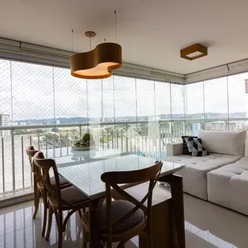 Santo Amaro | 65m² | 2 Quartos (1 Suíte) | Varanda Gourmet | Andar Alto | 1 Vaga