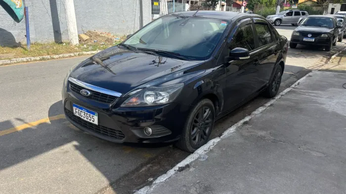 Ford Focus Sedan 2.0 16v/2.0 16V Flex 4P Aut. 2013