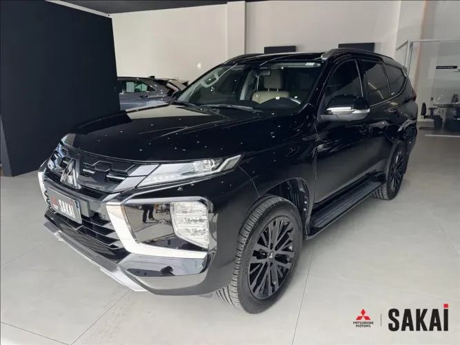 Mitsubishi Pajero Sport Legend Black 2.4 4X4 (die) Aut. 2025