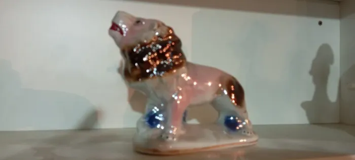 Enfeite em porcelana