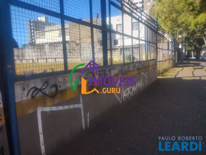 AREA - VILA ROMANA - SP