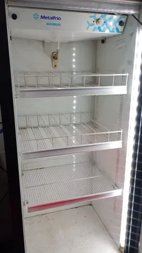 EXPOSITORA GELADEIRA