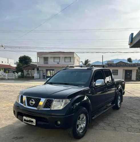 Nissan Frontier LE CD 4X4 2.5 TB Diesel Aut. 2009