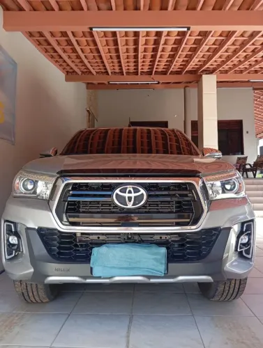 Toyota Hilux CD SRX 4X4 2.8 TDI 16V Diesel Aut. 2020