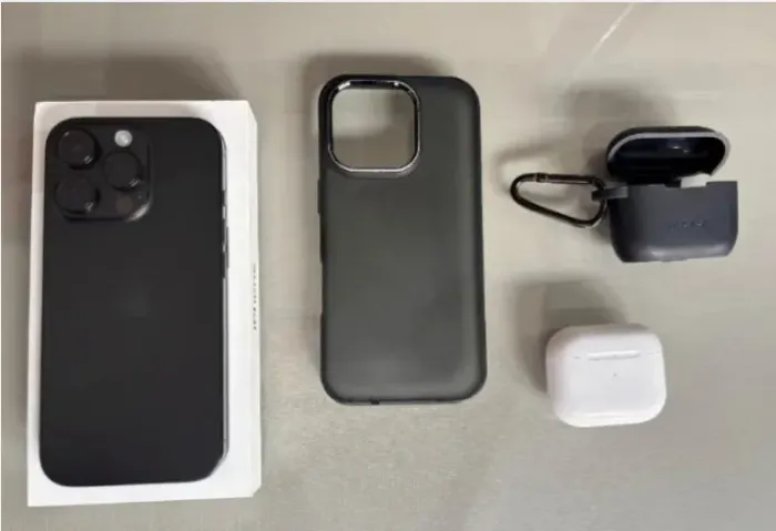 iPhone 16 Pro 512GB e AirPods 3ª Geração