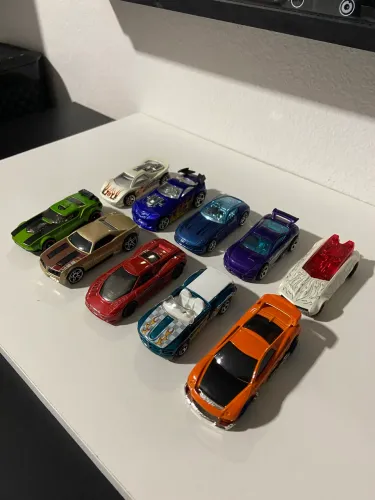 LOTE 10 HOT WHEELS FANTASY EXPOSITOR LOOSES