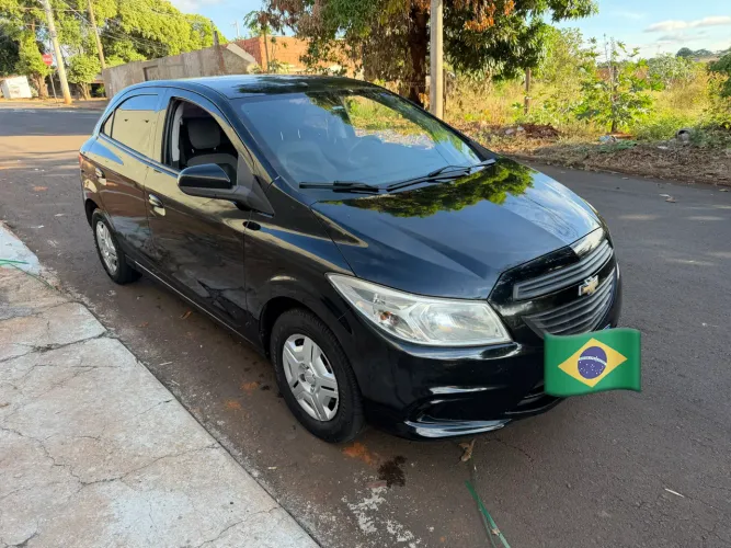 Chevrolet Onix Hatch LS 1.0 8V Flex Power Mec. 4P 2016