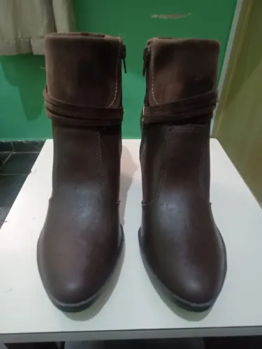 Bota feminina Mississipi X4600