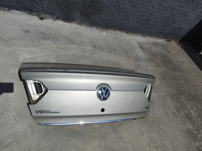 Tampa traseira Voyage G6 G7 G8