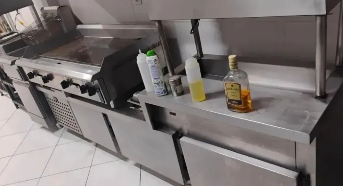 Vende-se Hamburgueria em Pleno Funcionamento