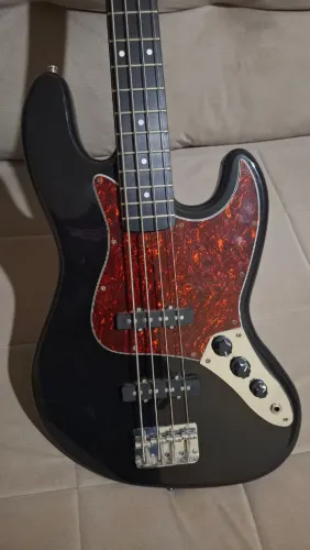 Vendo contra-baixo passivo + amplificador
