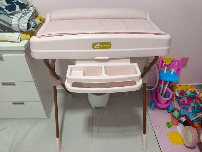 Banheira Burigotto , banheira banho bebe rosa com lixeira ante odor 
