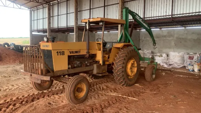 Trator Valmet 118