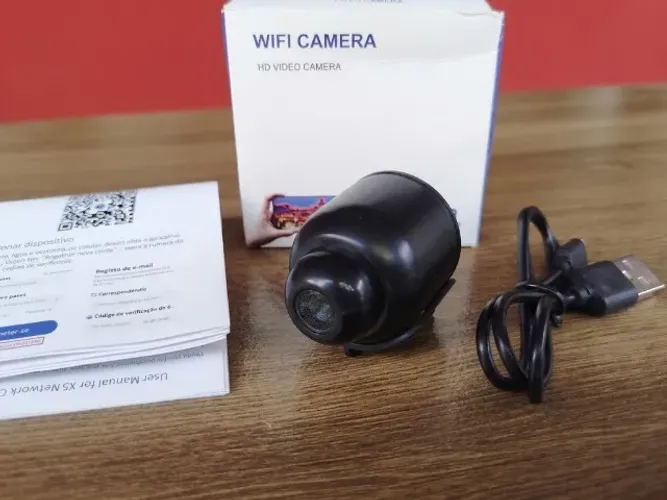 Mini Câmera WiFi com Monitoramento para Motorista de App