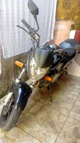 Vendo cb 300 