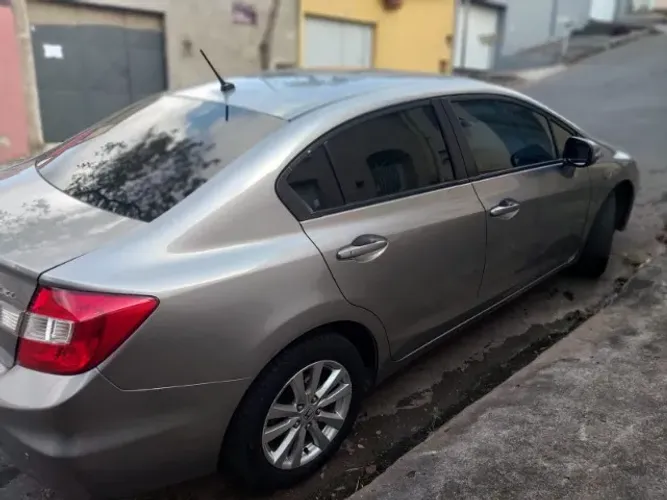 Honda Civic Sed. Lxl/ LXL SE 1.8 Flex 16V Aut. 2013