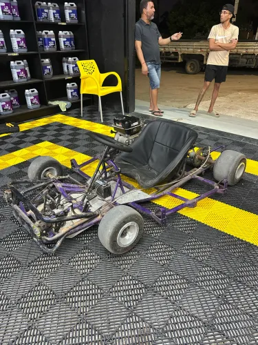 KART COM MOTOR ESTACIONÁRIO 210cc
