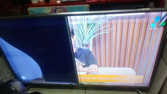 Smart TV Samsung COM DEFEITO