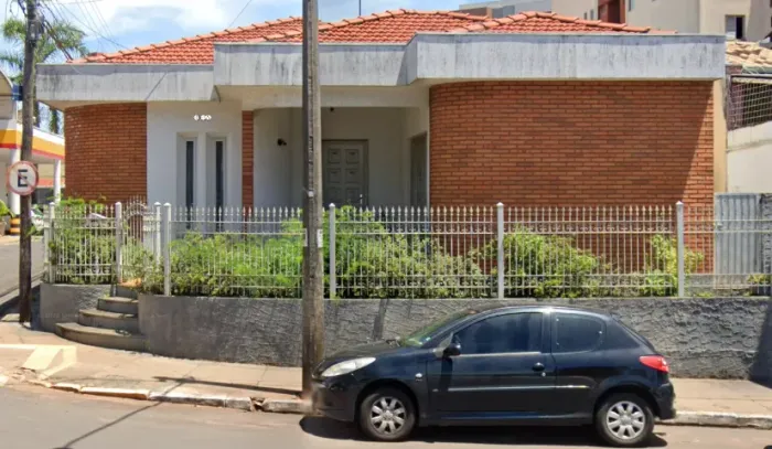 Casa na Avenida Getúlio Vargas em Bauru