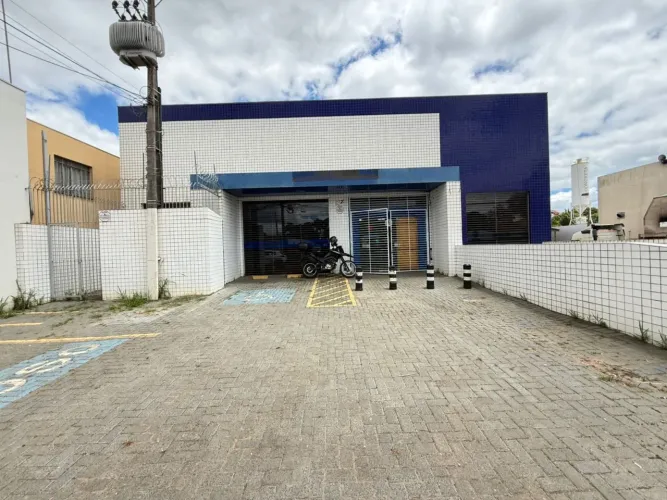 IMOVEL COMERCIAL PARA LOCAÇÃO NO BAIRRO CHAPADA