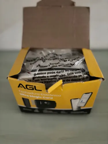 Fechadura Elétronica Ultra Magic Card WiFi AGL Branca - Nova