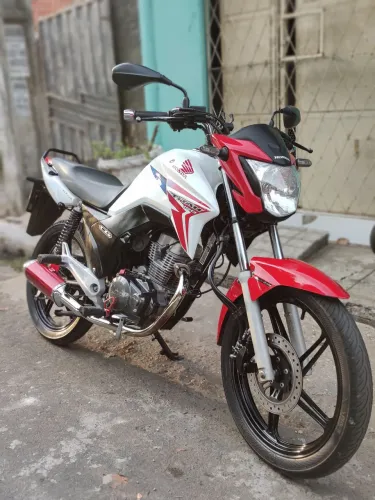 Titan 150Ex ,ano 2014
