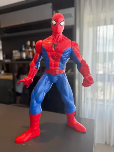 Boneco Homem Aranha gigante