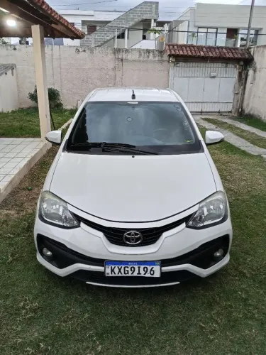 Toyota Etios Platinum Sed. 1.5 Flex 16V 4P Aut. 2017