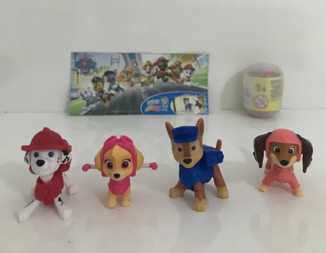 4 Miniaturas da Patrulha Canina - Kinder Ovo