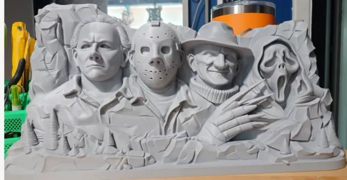 Monte Rushmore do Terror - Escultura Colecionável Impressa em 3D