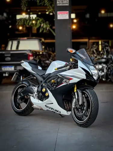 GSX-S 750 SRAD