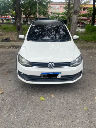 Volkswagen Saveiro Highline 1.6 T. Flex 8V CD 2015
