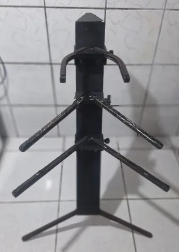 Pedestal para teclado 