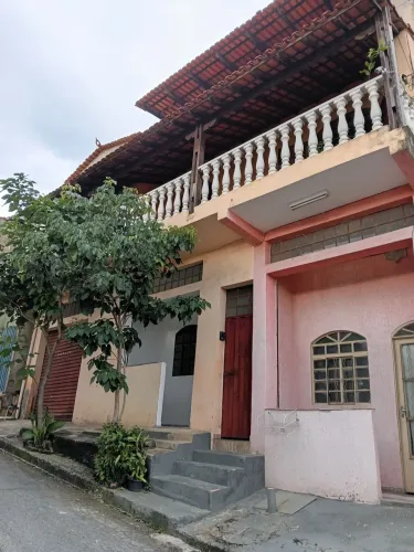 Vendo ou troco excelente casa próximo Prefeitura de Contagem