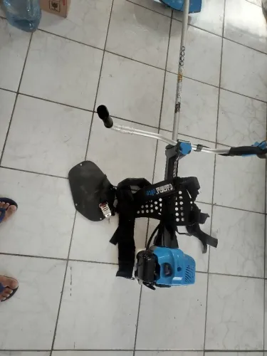 Cortador de grama a gasolina nova 