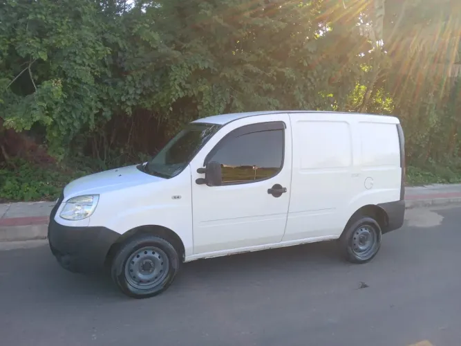 Fiat Doblo Cargo 1.4 MPI Fire Flex 8V 3P 2013
